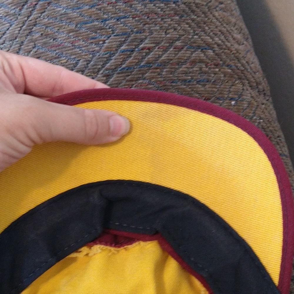 Vintage University of Minnesota Golden Gophers Cap - Picture 8 of 10